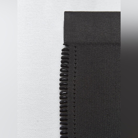 New Zara Cut Out Seamless Leggings Size M-L 7901/896 - Picture 8 of 10